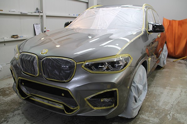 BMW X3Mコンペティション　新車をガラスコーティングサムネイル
